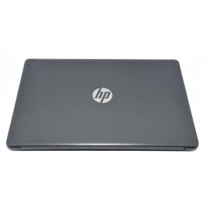PORTATIL HP 15-DA0032NS / i3-7020U 2.3GHz / 250GB SDD / 8GB RAM