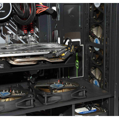 PC GAMING AMD RYZEN 5 3400G 3.7GHz / SAPPHIRE NITRO RX 590