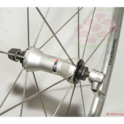 RUEDA DELANTERA SHIMANO AS10