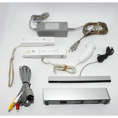 CONSOLA WII BLANCO CON 2 MANDOS