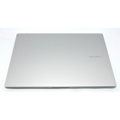 LAPTOP SAMSUNG GALAXY BOOK GO WIFI 14p / SNAPDRAGON 7C GEN2 2.55GHz / 120GB SSD / 4GB RAM