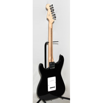 GUITARRA ELÉCTRICA FENDER SQUIER STRATOCASTER