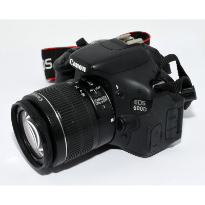 CAMARA REFLEX DIGITAL CANON EOS 600D + 18-55MM