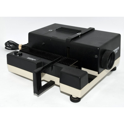 PROYECTOR KINDERMAN AUTOFOCUS 250