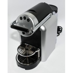 CAFETERA NESPRESSO ZENIUS