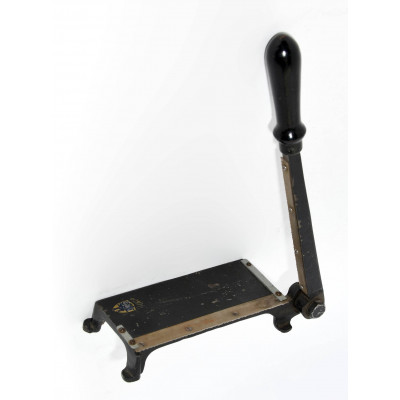 GUILLOTINA FOTOGRAFIA MAMPEL