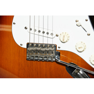 GUITARRA ELÉCTRICA FENDER STRATOCASTER - JAPON 2015