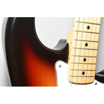 GUITARRA ELÉCTRICA FENDER STRATOCASTER - JAPON 2015