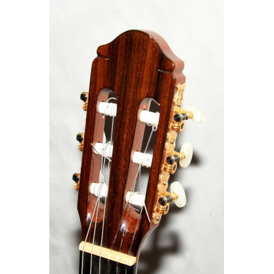 GUITARRA ELECTROACUSTICA RAIMUNDO MOD 130 CON PREVIO ADMIRA