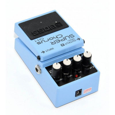 PEDAL CHORUS BOSS CH1