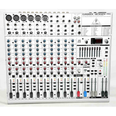 MESA MEZCLAS BEHRINGER EURORACK UB1832FX-PRO