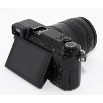 Panasonic Lumix DMC-GX80 + Lumix 14-140