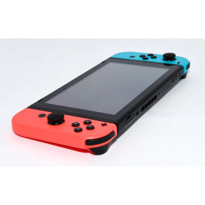 CONSOLA NINTENDO SWITCH ROJA Y AZUL