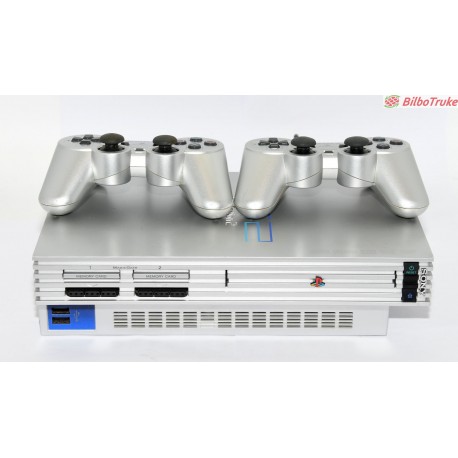 CONSOLA PS2 GRIS CON 2 MANDOS