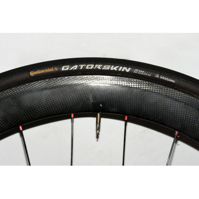 PAREJA RUEDAS DE CARBONO TUBULARES