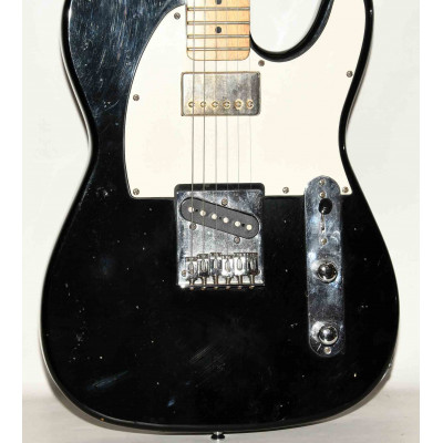 GUITARRA ELÉCTRICA TRIBUTO A FENDER STRATOCASTER