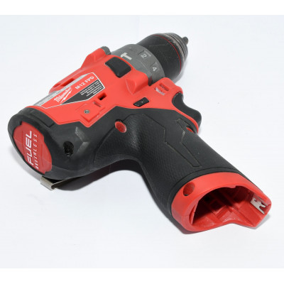 TALADRO PERCUTOR A BATERIA MILWAUKKE M12