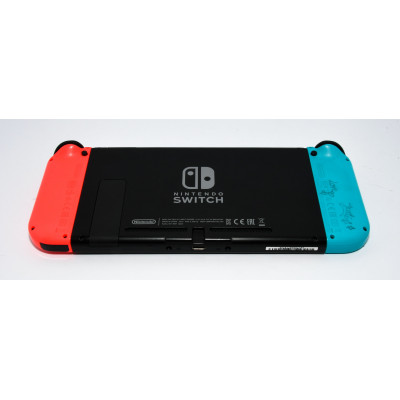 CONSOLA NINTENDO SWITCH ROJA Y AZUL