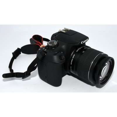 CAMÁRA CANON EOS 2000D + F:18-55MM F:3.5-5.6 IS II