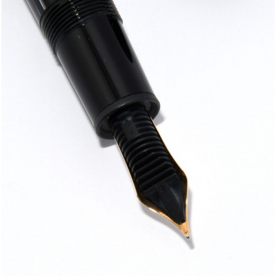 PLUMA MONTBLANC 146