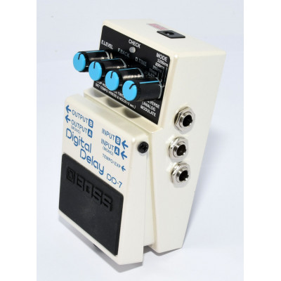 PEDAL BOSS DD-7