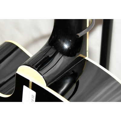 BAJO 5 CUERDAS ELECTROACUSTICO HARLEY BENTON