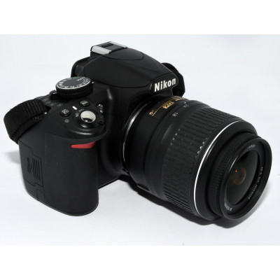 CÁMARA REFLEX NIKON D3100 + 18-55MM