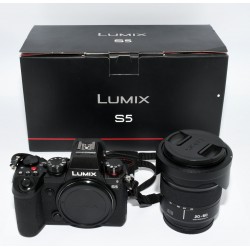 CAMARA DIGITAL MIRRORLESS PANASONIC LUMIX S5 + 20-60MM