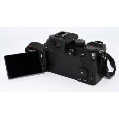 CAMARA DIGITAL MIRRORLESS PANASONIC LUMIX S5 + 20-60MM