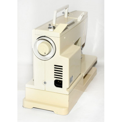 MAQUINA DE COSER SINGER 8610
