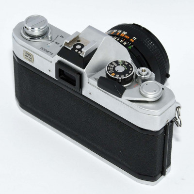 CAMARA ANALÓGICA CANON FTB 50MM 1.8