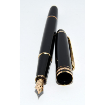 PLUMA MONTBLANC MEISTERSTUCK 585 PLUMIN DORADO 14K