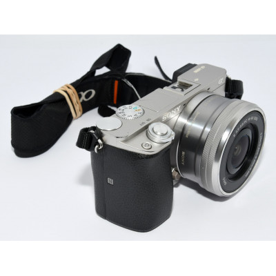 CÁMARA EVIL SONY ALPHA A 6000 + 18-50MM