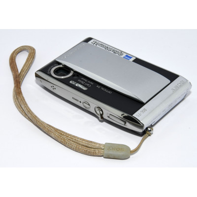 CAMARA DIGITAL COMPACTA SONY CYBERSHOT DSC-T5