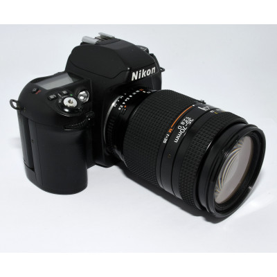 CÁMARA NIKON F80 + 37-70MM F:2.8