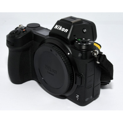 CUERPO DE CAMARA MIRRORLESS NIKON Z7