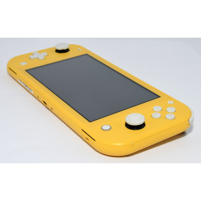 NINTENDO SWITCH LITE AMARILLA