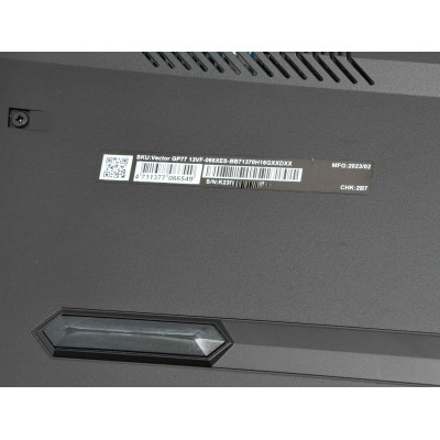 PORTATIL GAMING MSI VECTOR GP77 13VF / i7-13700H 2.4GHz / 1TB SSD / 16GB RAM