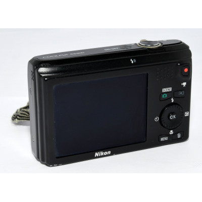 CAMARA DIGITAL COMPACTA NIKON COOLPIX S6300