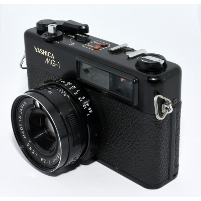 CÁMARA VINTAGE REFLEX ANALÓGICA YASHICA MG-1