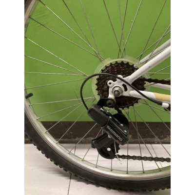 BICICLETA MONTAÑA DECATHLON  ROCKRIDER 5.0 LADY 2010