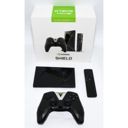 NVIDIA SHIELD TV P2879 + MANDO CONSOLA