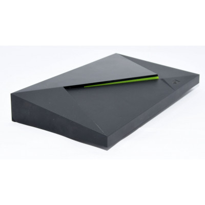 NVIDIA SHIELD TV P2879 + MANDO CONSOLA