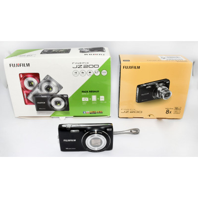 CAMARA DIGITAL COMPACTA  FUJIFILM JZ200 16MP