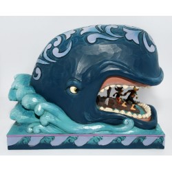 FIGURA DE PINOCHO EN LA BALLENA. DISNEY TRADITIONS