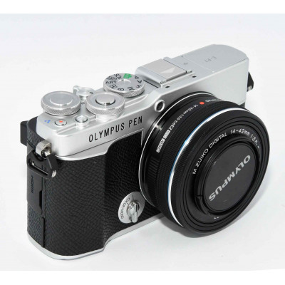 CAMARA DIGITAL COMPACTA OLYMPUS PEN-F