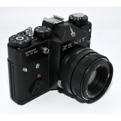 CAMARA ANALÓGICA VINTAGE ZENIT TTL MOSCU 80 + 3 LENTES