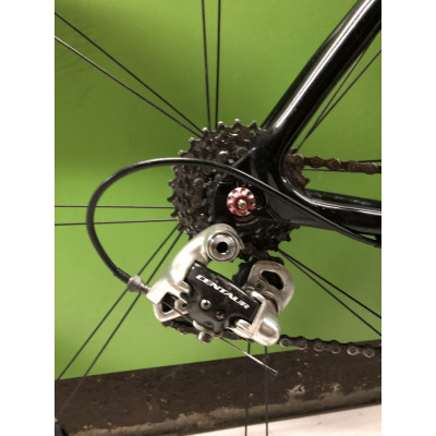 BICICLETA DE CARRETERA GOKA CARBONO