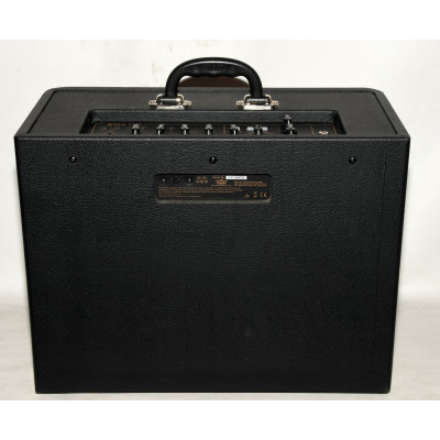 AMPLIFICADOR VOX AV15