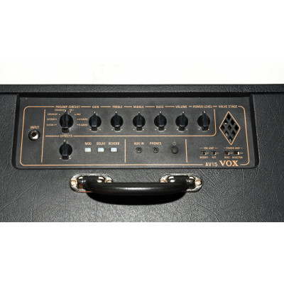 AMPLIFICADOR VOX AV15
